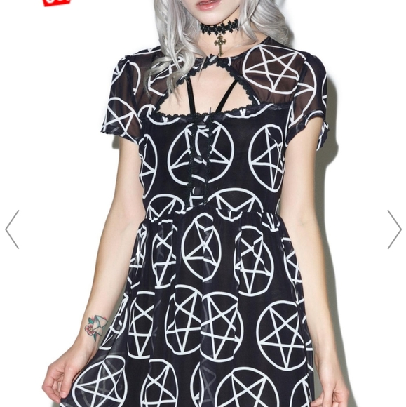 **SOLD**Hayley Hex Dress Killstar - Picture 4 of 6